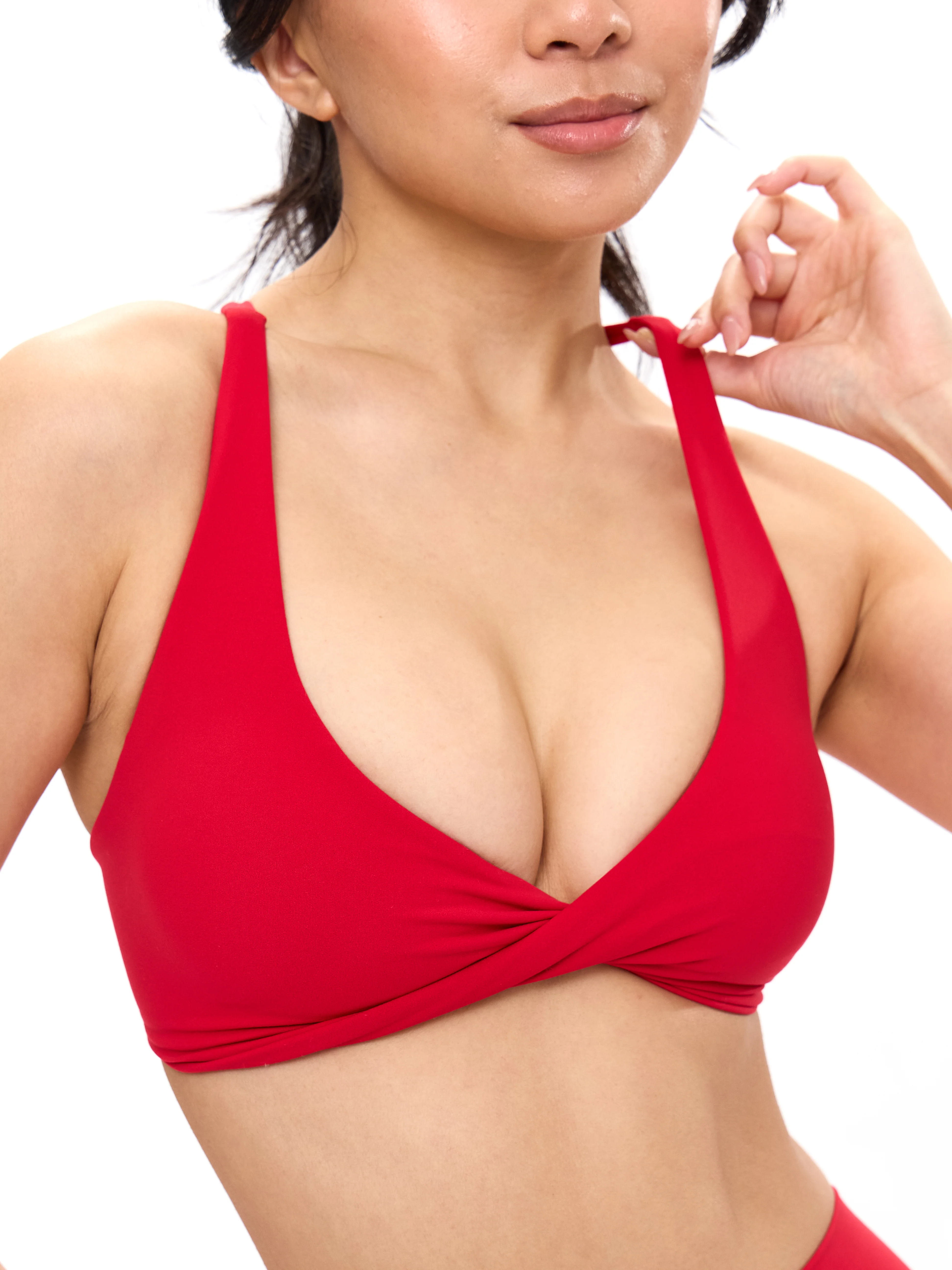 Glow Sports Bra - Lipstick Red